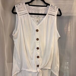 New York Laundry White lace tank top